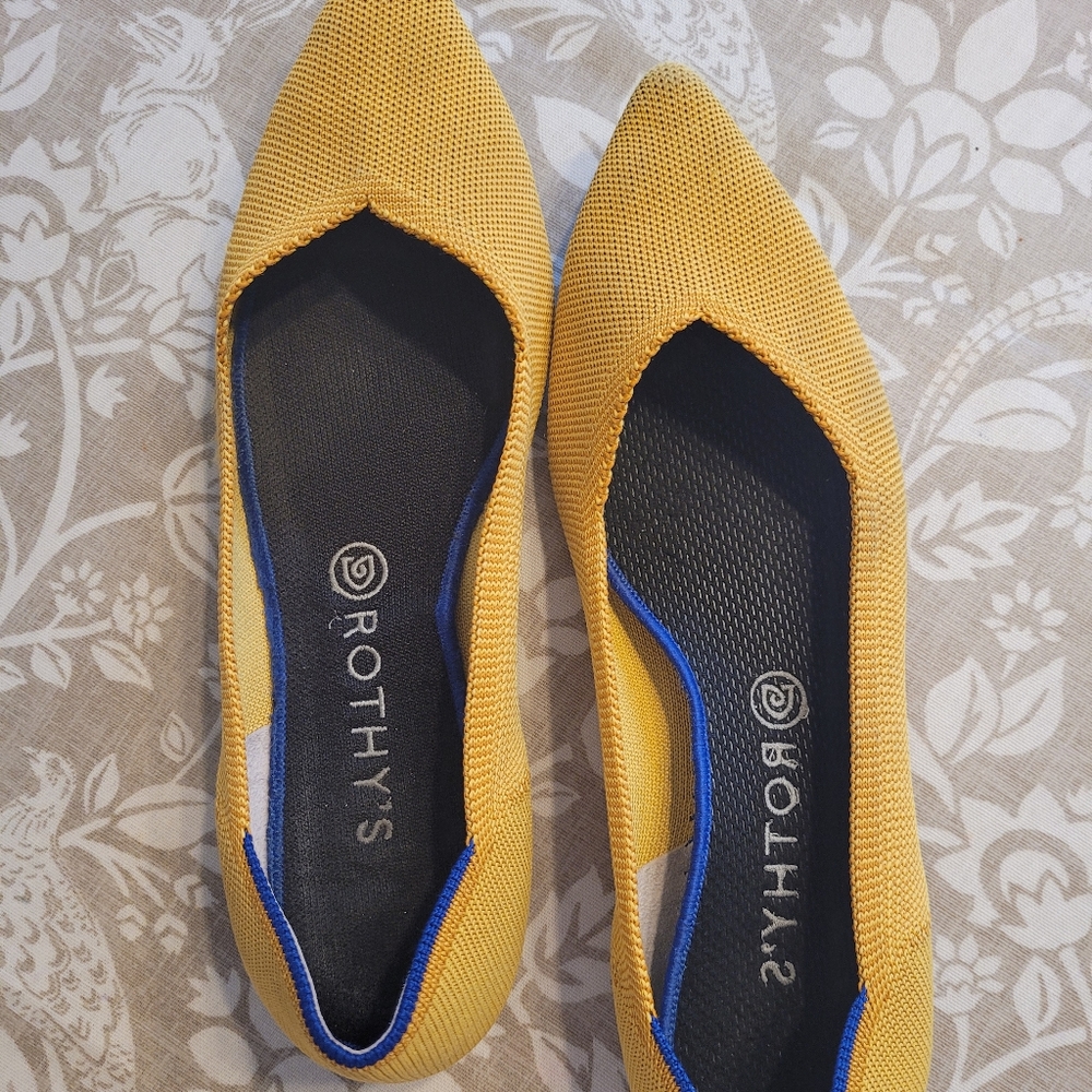 Rothy's Marigold Points Size 11